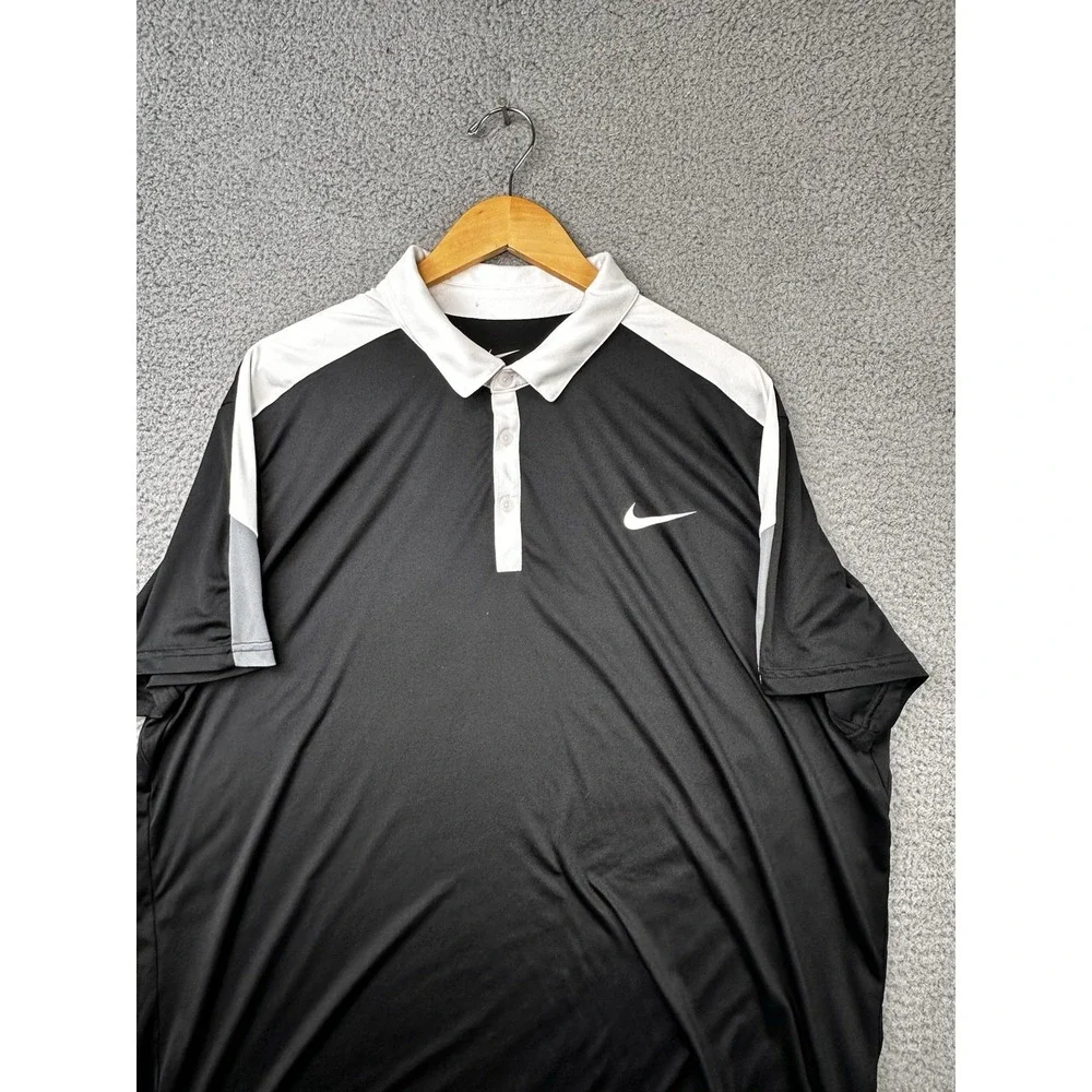 Nike team court